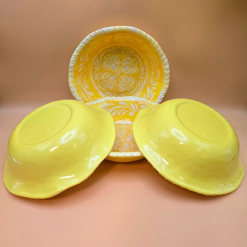 Set of 4‎ Yellow Melamine Pasta Salad Bowls White Floral Scroll Pattern Rope Rim
